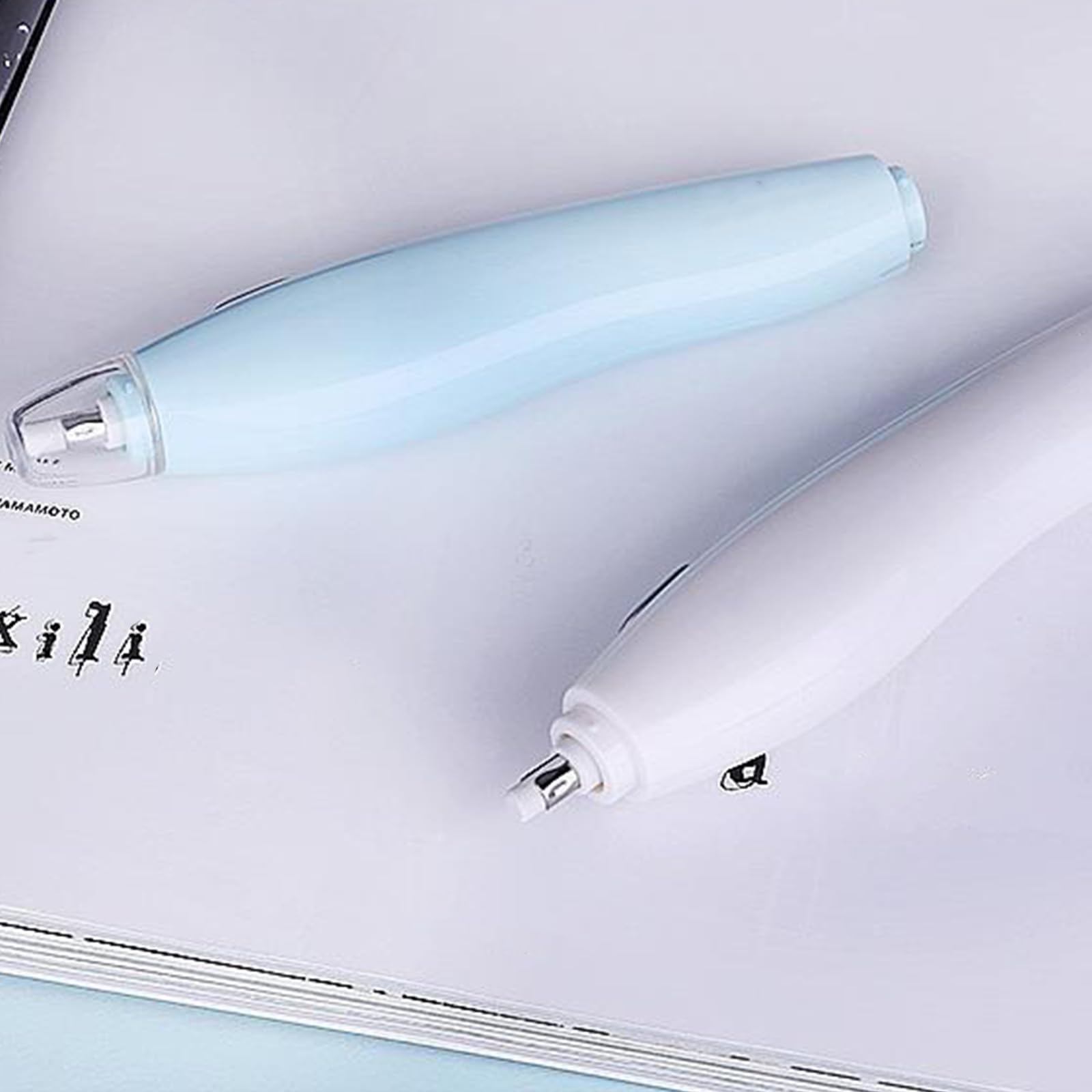 Gomme électrique pour artiste débutant avec 16 recharges Gomme électrique automatique pour dessin, croquis et loisirs créatifs
