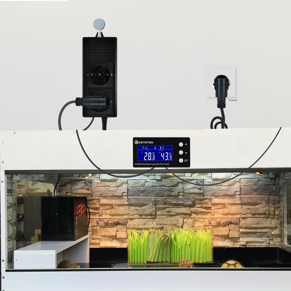 KETOTEK Digitale Termostato e Igrostato con Spina e Presa con Sonda, Giorno/Notte Regolatore di Temperatura e Umidità con Timer 220V per Rettili Terrario Serra