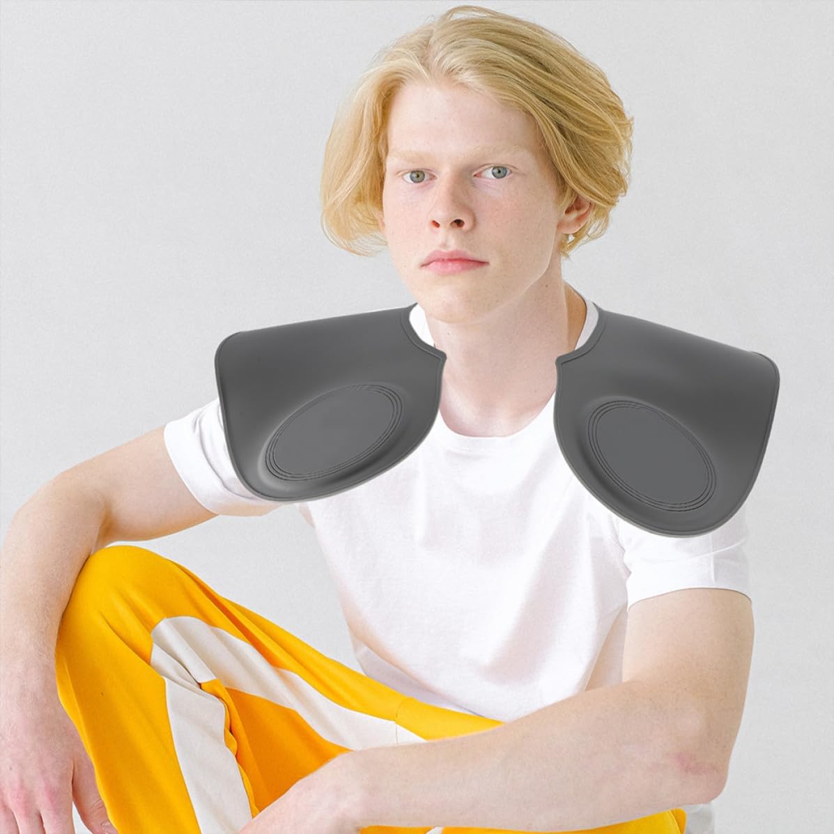 Alipis Silicone Hairdressing Shoulder Cape Hair Cutting Collar Barbershop Tool with Neck Seal and Easy to Clean Material for Home and Hair Salon Use in Assorted Styles