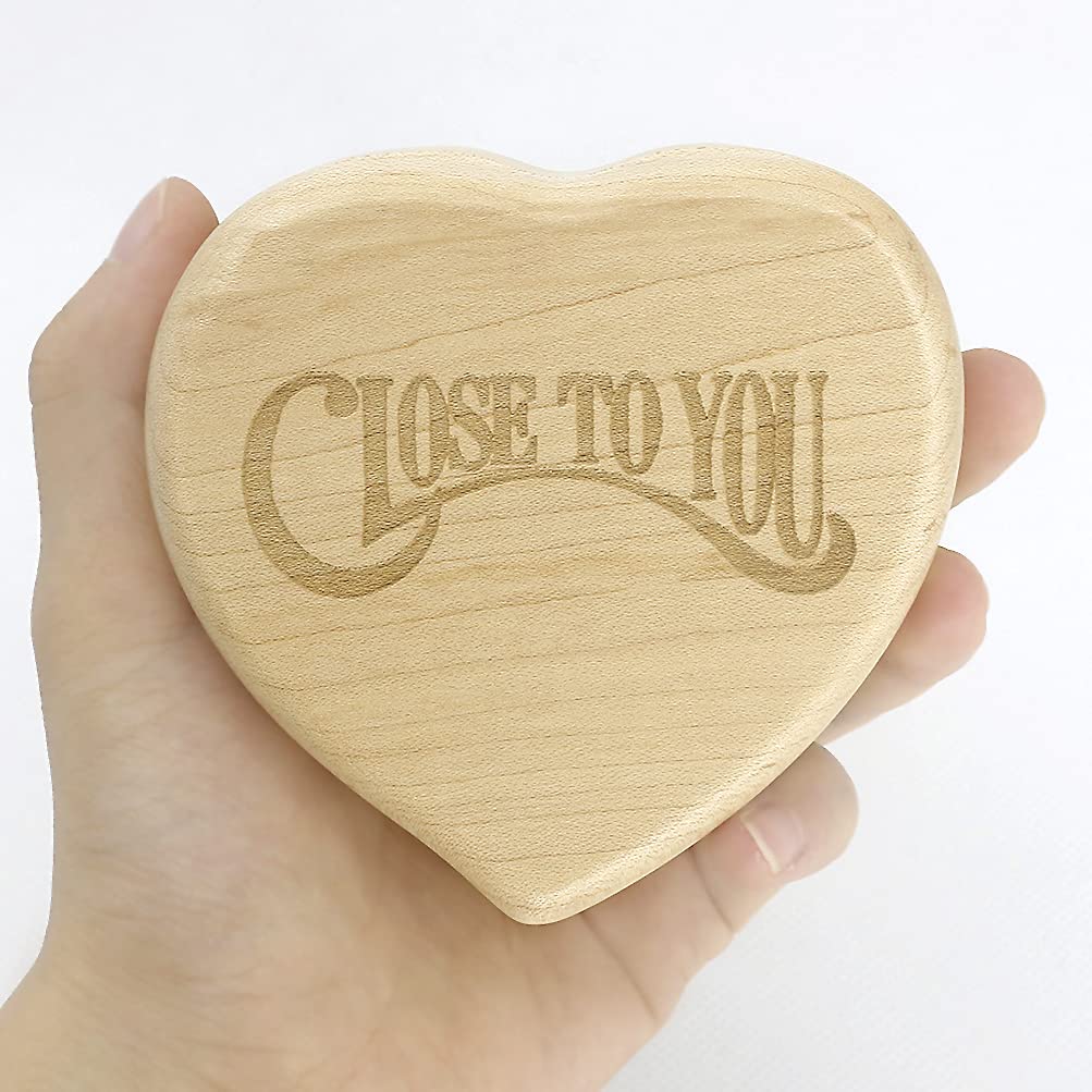 Softalk Solid Retro Heart-Shaped Music Box - Christmas, Birthday & Valentine's Day Gift for Boy/Girl Friends - Maple Box, Tune: Close To You