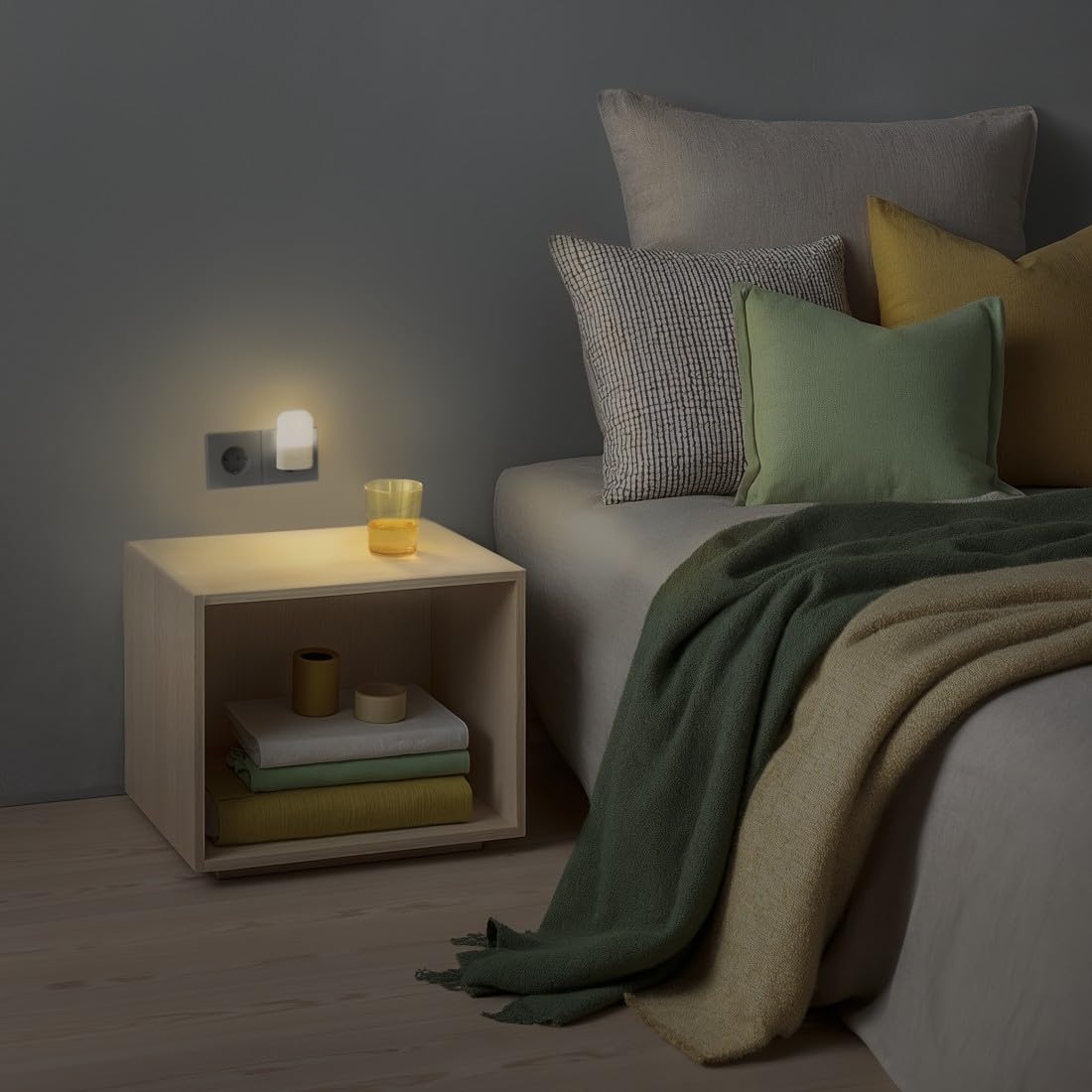 Hama Luce Notturna A LED 'Edge' Con Sensore Crepuscolare – Lampada Da Presa Per Camera Bambini, Corridoio, Cantina – Luce Calda, Risparmio Energetico, <60 Lumen, Bianca - 4