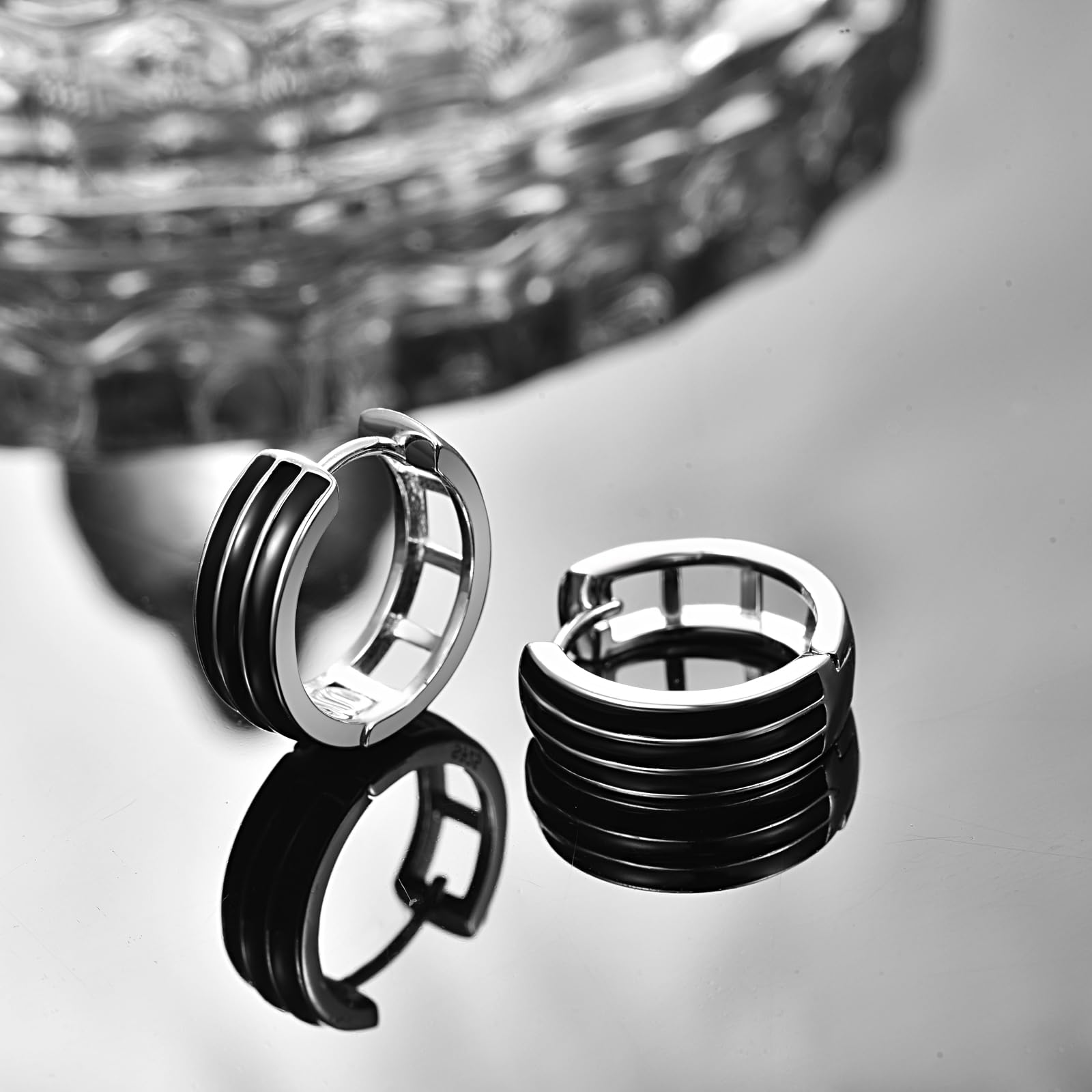 ADMETUS Hoop Earrings 925 Sterling Silver Black Sleeper Earrings Hypoallergenic Huggie Earrings Jewellery Gifts for Men Women with Gift Box