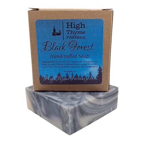 Black Forest Soap - Barra de 5 onzas de jabón perfumado hecho a mano de almizcle profundo y sándalo, jabón de lejía dulce y terroso con carbón