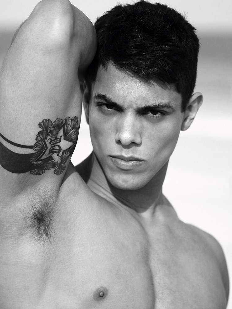 Amazon.com: Max-arthur Mantle: books, biography, latest update