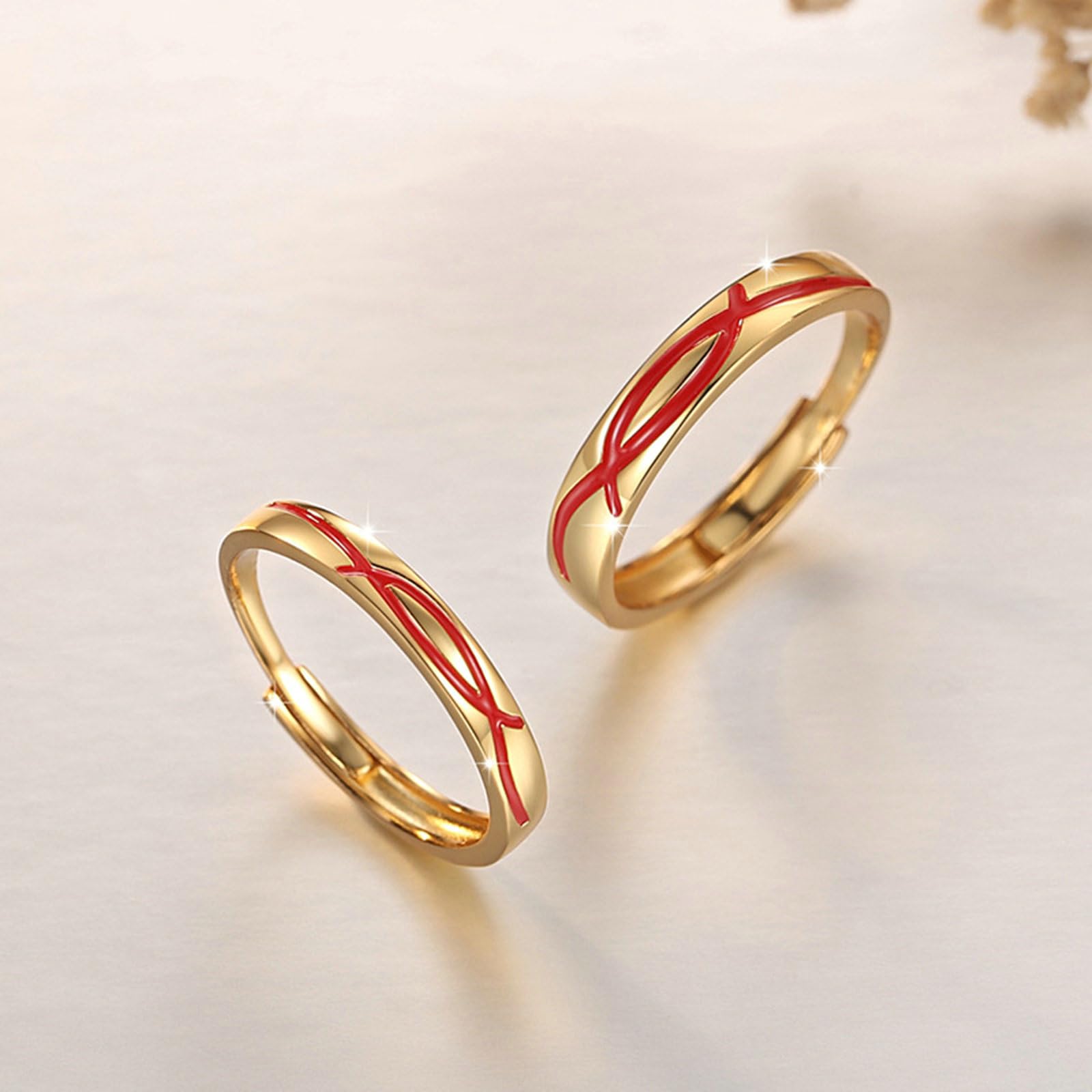 Coppia Anelli Filo Rosso del Destino, Anelli In Argento con Linea Rossa Regolabili Anello Fidanzamento da Uomo Incisione Anelli di Matrimonio per Lui e Lei