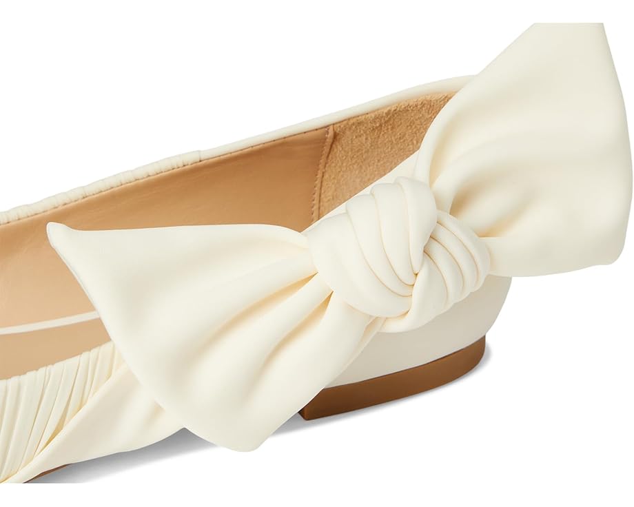 Badgley Mischka Valyn - Right View