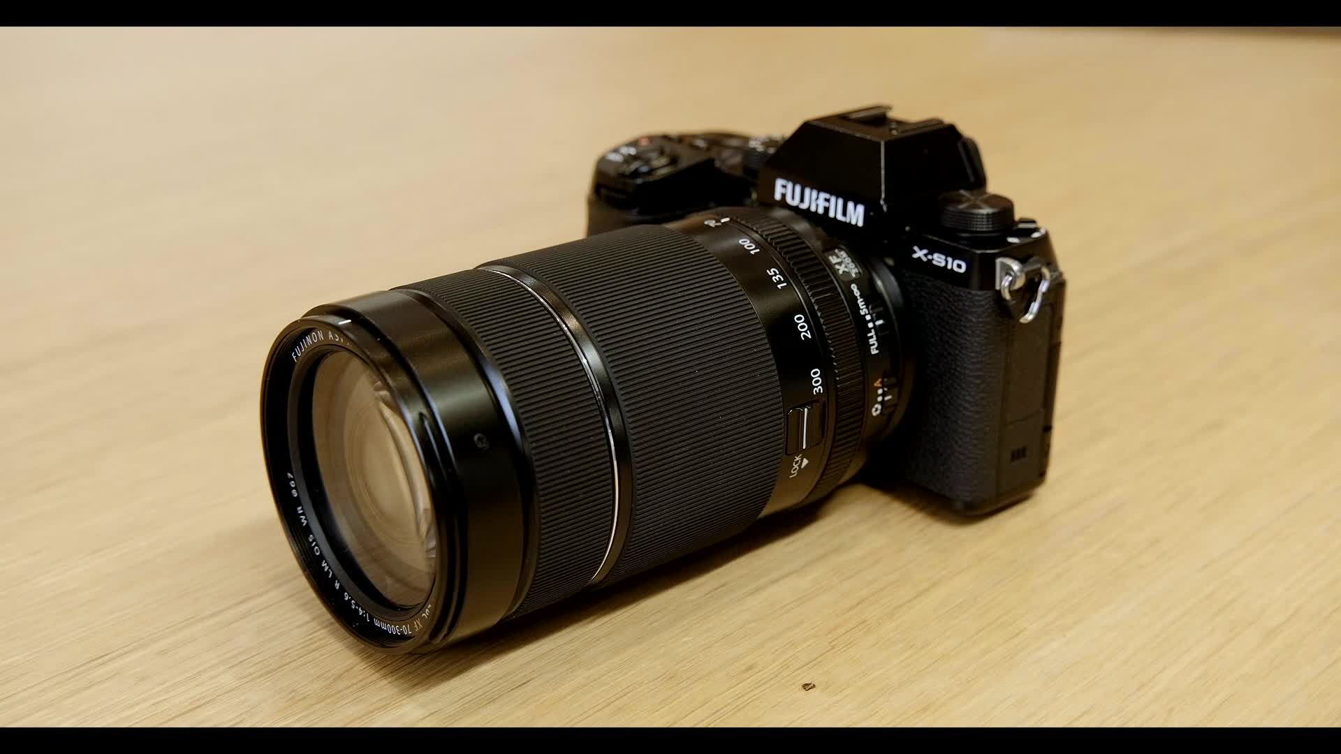 FUJIFILM Fujinon XF70-300mmF4-5.6 R LM OIS Weather Resistant lens