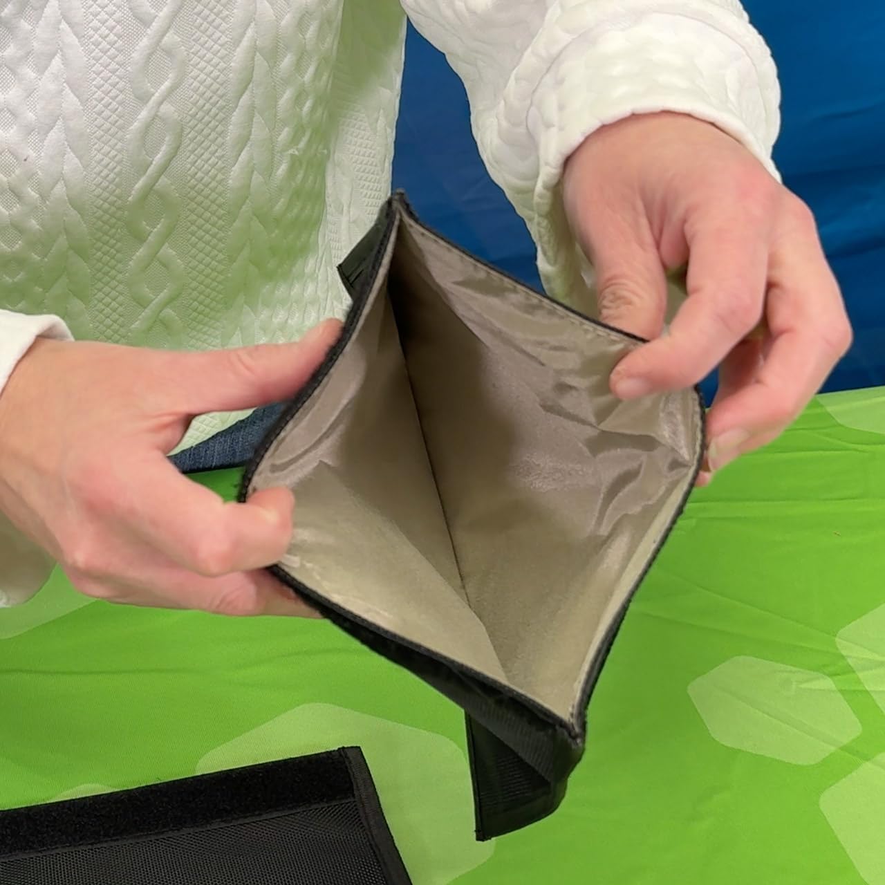 Non-Window Faraday Bag HD Series for Cell Phone and Tablet Security (Cell Phone) Black