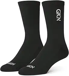 Meia Esportiva Cano Médio Preta – 80% Nylon, Respirável, Elástica e Firme (Baixo Atrito) – Detalhe Refletivo – Para Academia, Maratonas, Ultramaratonas, Triathlon e Trail – Unissex 35–40/40–46