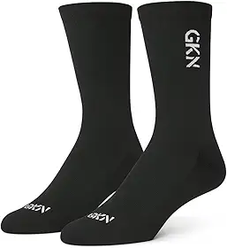 Meia Esportiva Cano Médio Preta – 80% Nylon, Respirável, Elástica e Firme (Baixo Atrito) – Detalhe Refletivo – Para Academia, Maratonas, Ultramaratonas, Triathlon e Trail – Unissex 35–40/40–46