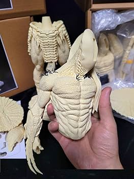 Amazon.co.jp: 1/6 プレイ プレデター ガレージキット 未塗装