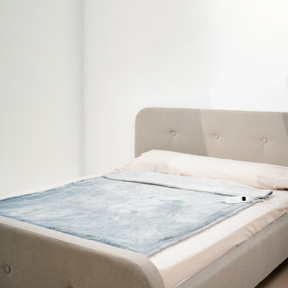 InnovaGoods® Manta electrica 160 W, Manta Calefactor Aterciopelado con Grosor Aprox. 1cm, Manta Sofa con 9 Niveles de Temperatura, Temporizador, Temperatura máx.: 47 ºC (+/-5 ºC)