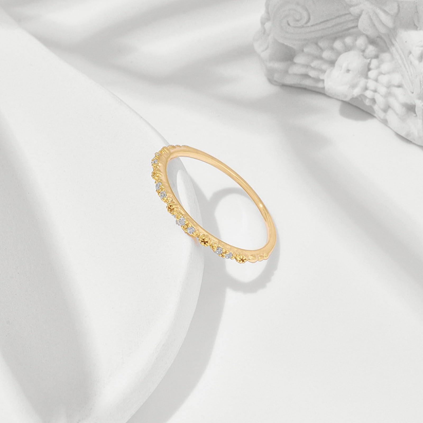Bague en or 9 K/14 K/18 carats avec diamant fin, bague empilable délicate en or véritable bijou pour femme