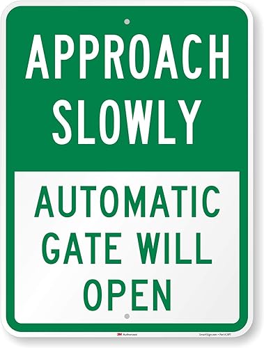SmartSign - K-8285-EG-18x24 "Approach Lentamente - Puerta Automática Se Abrirá" Letrero | 18" x 24" 3M Aluminio Reflectante Grado Ingeniero Verde