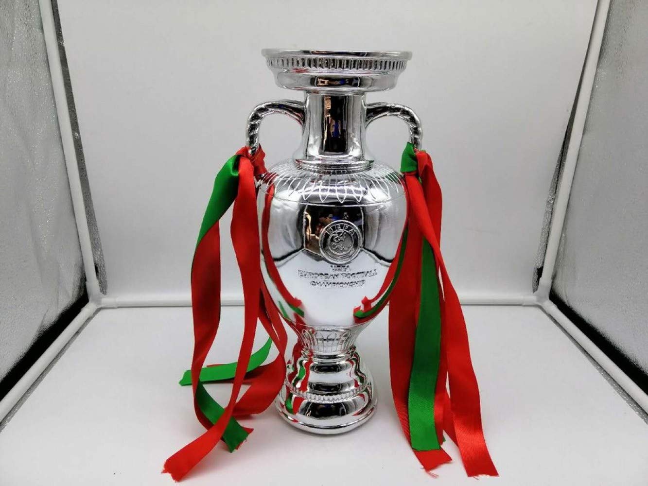 MU Tema de Fútbol 2020 Copa de Europa Trofeo de Campeón Del Modelo 1: 1 Fans Barra Decorar Adornos de Recuerdos,26cm,UNA