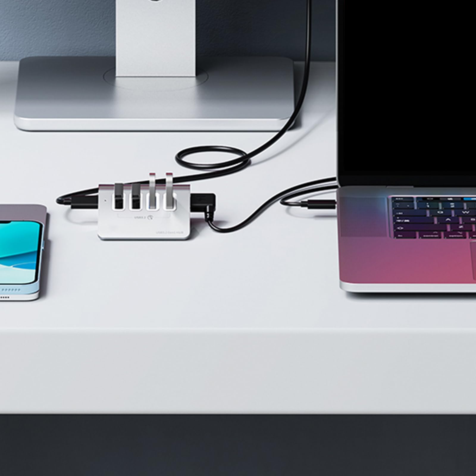 Hub USB 3.2 a 4 porte in alluminio, velocità di trasferimento rapida di 10 Gbps, alimentazione stabile per tutti i dispositivi e accessori per laptop hub