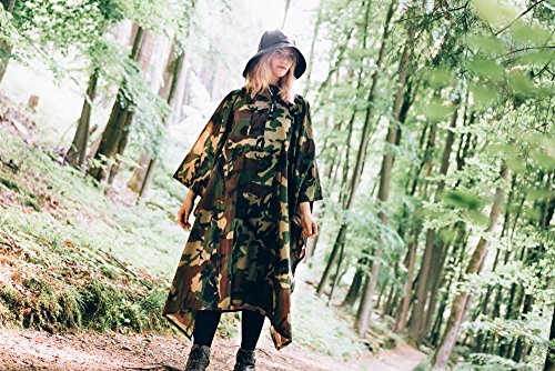 AWHA Regenponcho Damen und Herren wasserdicht und extra lang zum Wandern, Reiten, Fahrrad fahren - Outdoor Regenschutz wiederverwendbar mit Tasche, camouflage, L/XL