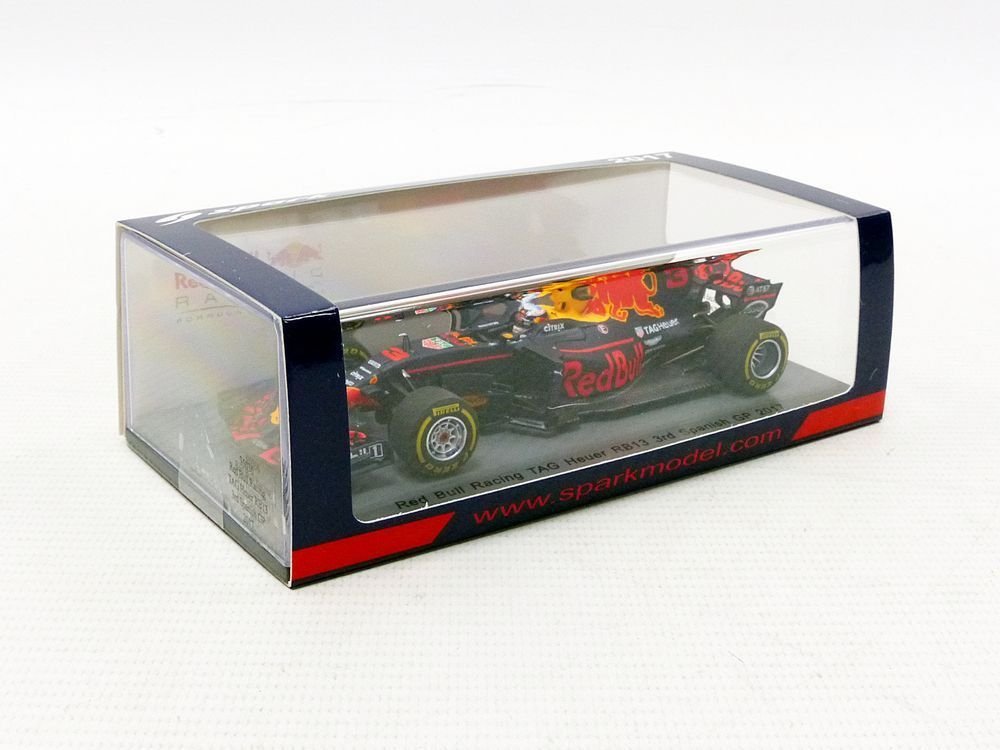 Amazon.co.jp: ☆ スパーク 1/43 レッドブル レーシング タグホイヤー
