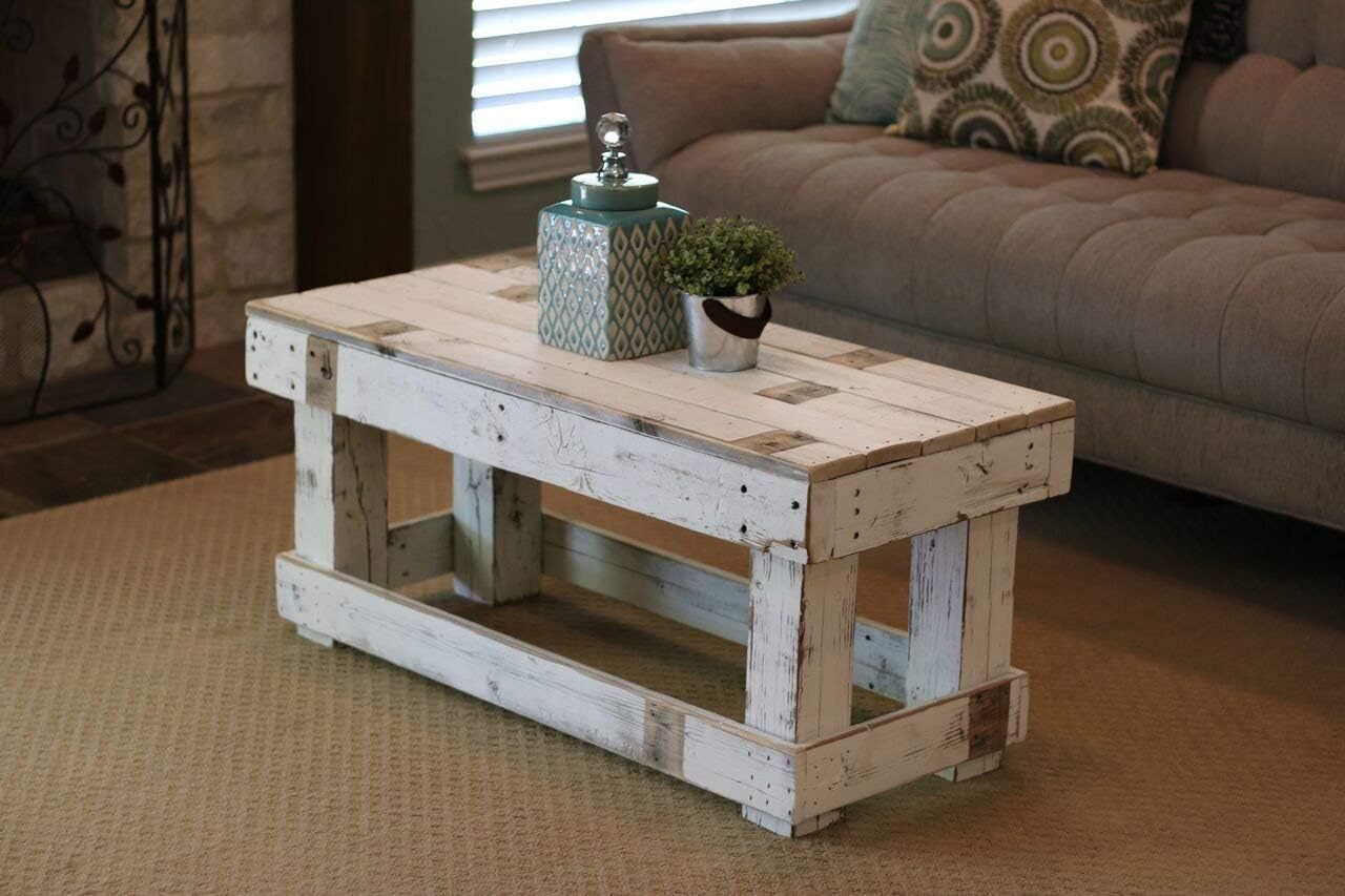 WHITE FARMHOUSE COFFEE TABLE