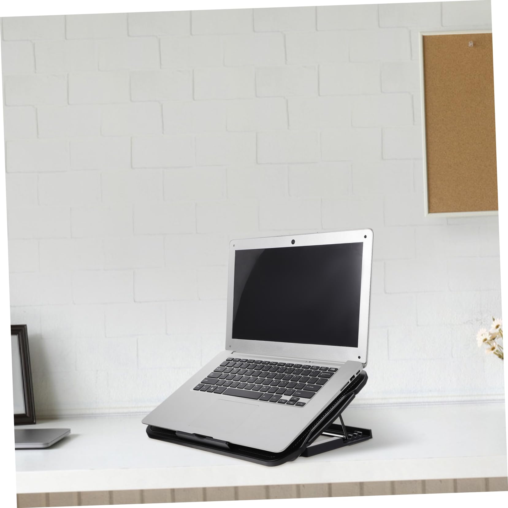 Base Refrigeradora Portátil para Portátil Ventilador Ajustable con Doble Conexión USB, Soporte de Enfriamiento de Hierro y Plástico para Oficina y Gaming