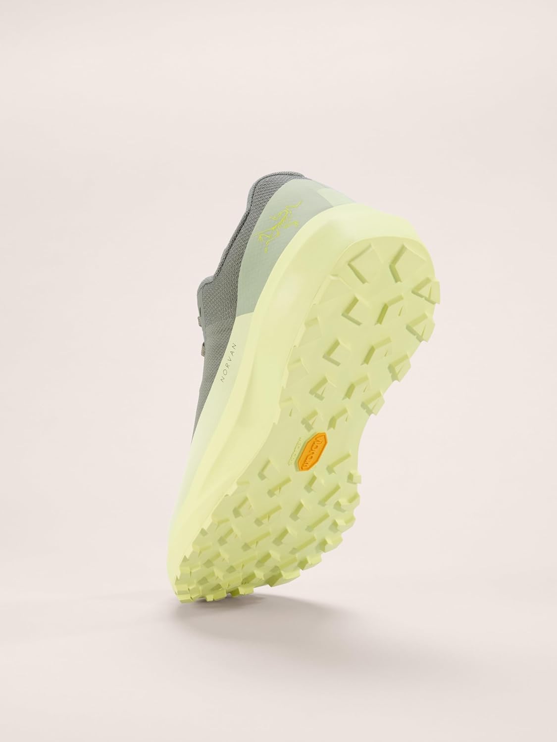 Arc'teryx Women's Norvan LD 4 - Lightweight Mountain Running Shoes for Women, Long Distance Running Shoes for All Terrains - Image 4