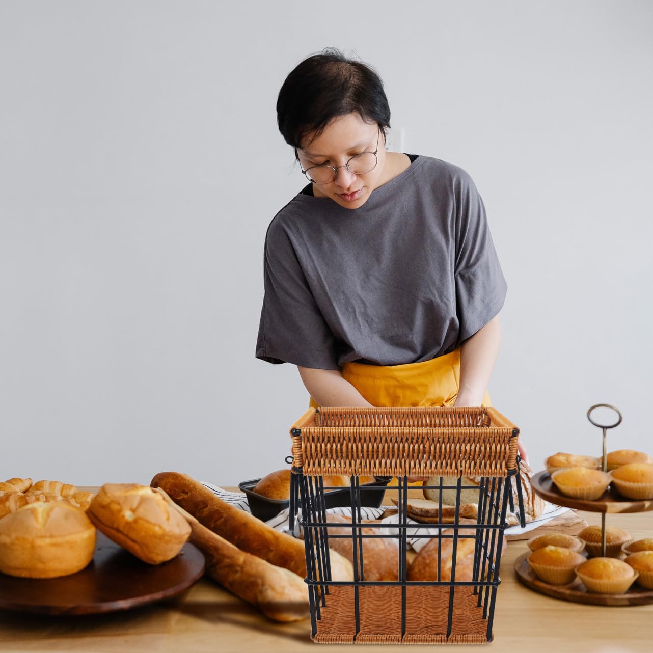 Alipis Panier à Pain Rustique en Fer Peint Antirouille Noir, Panier de Rangement Multifonction en Pp et Fer pour Décoration Intérieure et Restaurant