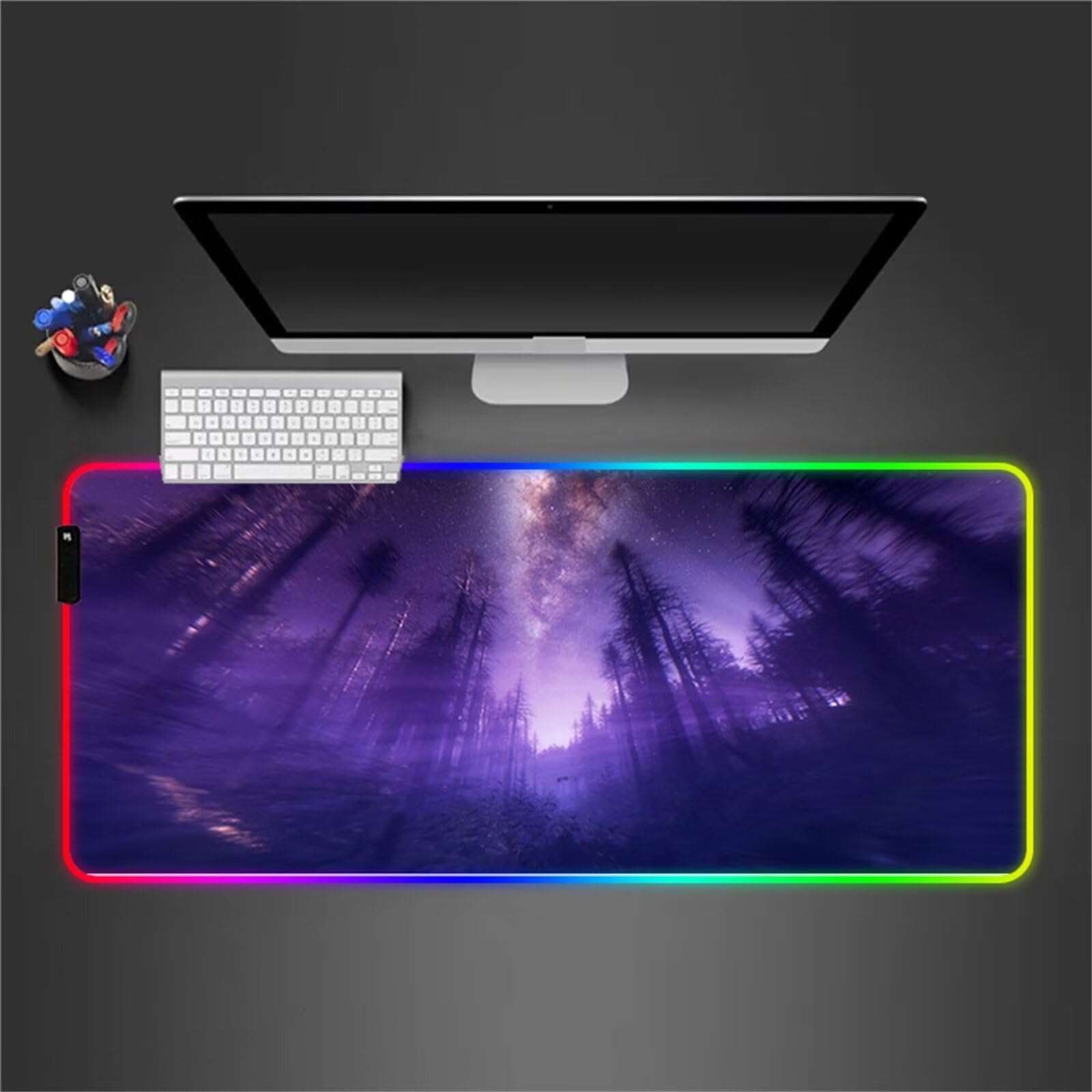 Tappetino per Mouse RGB XXL Grande Tappetino per Mouse da Gioco LED Stella della Foresta 900x400x4mm con 14 Modalità di Illuminazione e Base in Gomma Antiscivolo per Giochi Lavoro e Studio
