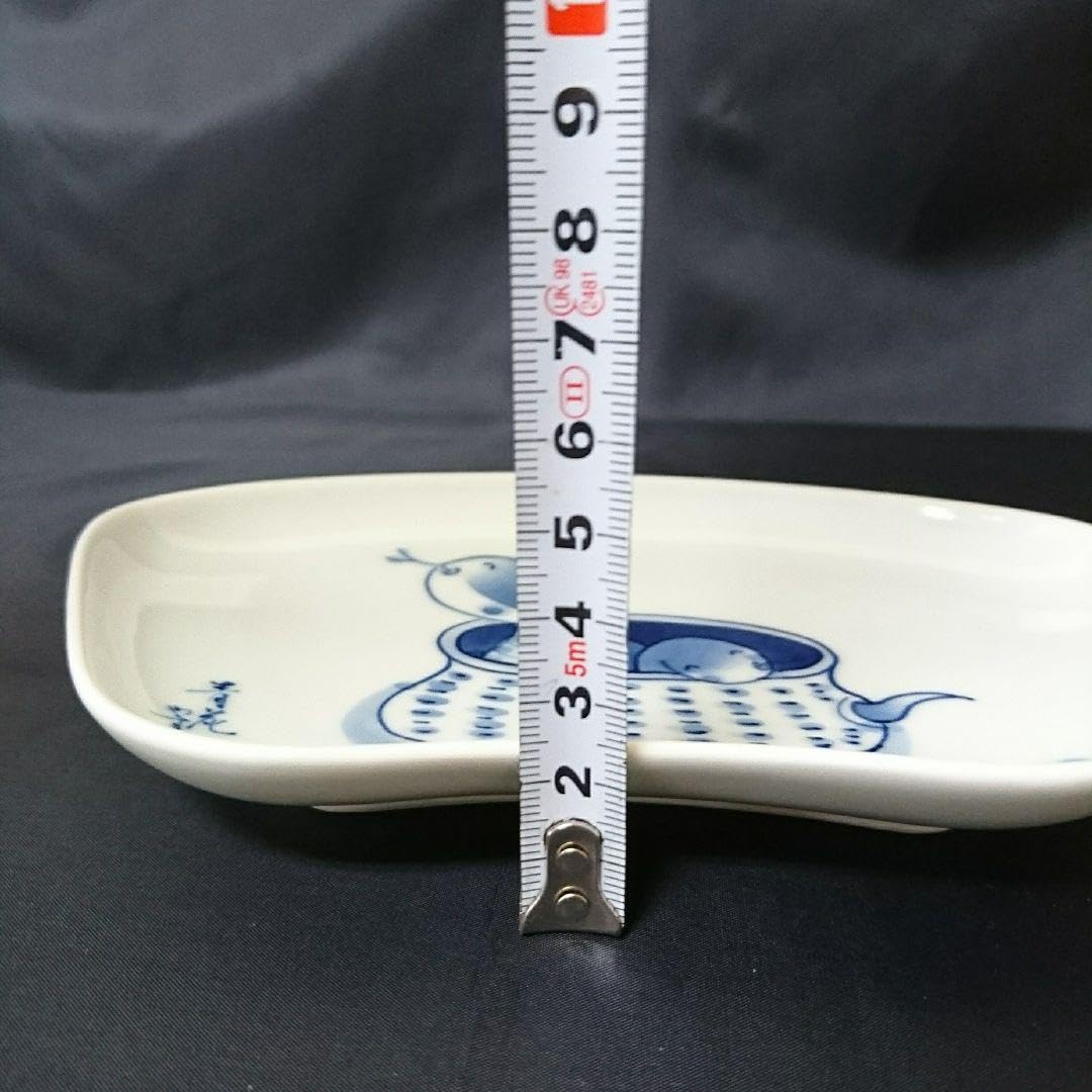 有田焼 しん窯 青花 やすのり ヘビ 飾り皿 干支 巳 限定品 デッドストック Amazon.co.jp: 有田焼 しん窯 青花 やすのり ヘビ 飾り皿 元箱なし