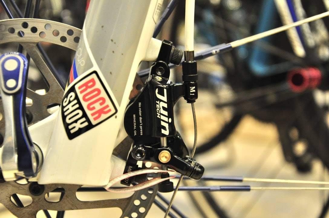 Juin Tech M1 Cable Actuated Hydraulic Bicycle Bike Disc Brake Caliper Set Extra Powerful Hybrid Brake for Road/Mountain/Cyclocross/Gravel/E-Bike/Folding Bike etc. use