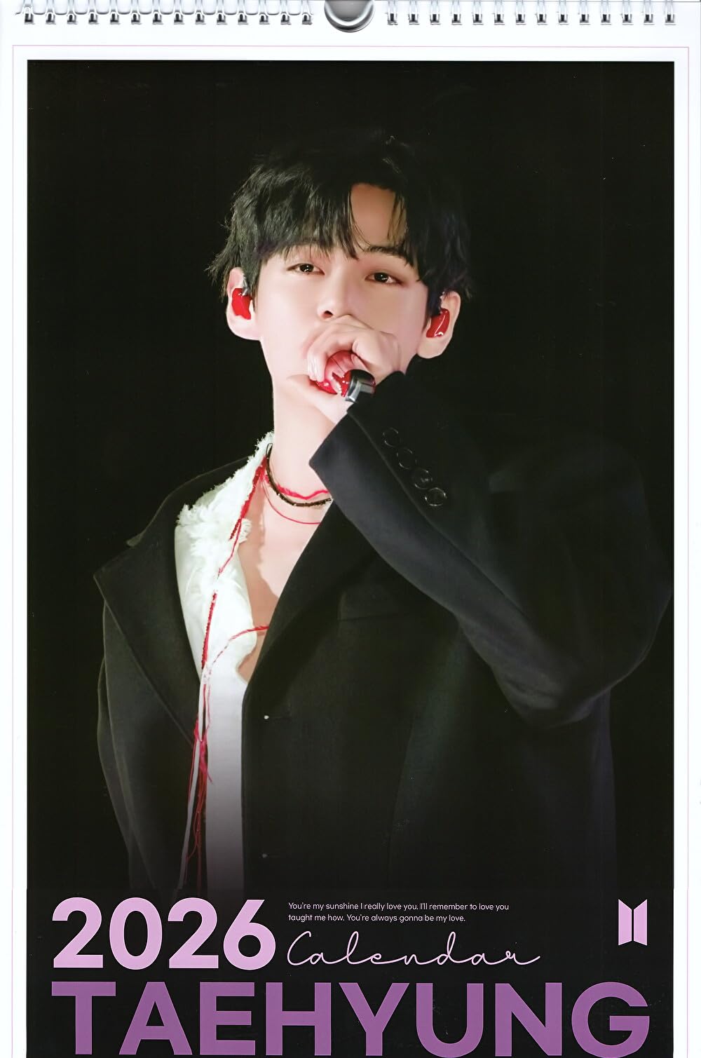 Amazon.co.jp: 防弾少年団 V テテ グッズ 大判 壁掛け カレンダー 2026