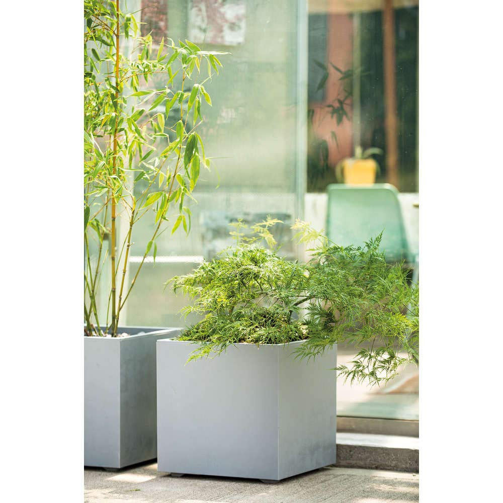 DEROMA VASI E FIORIERE - Vaso CUBO Millennium 39x39 Ghiaccio
