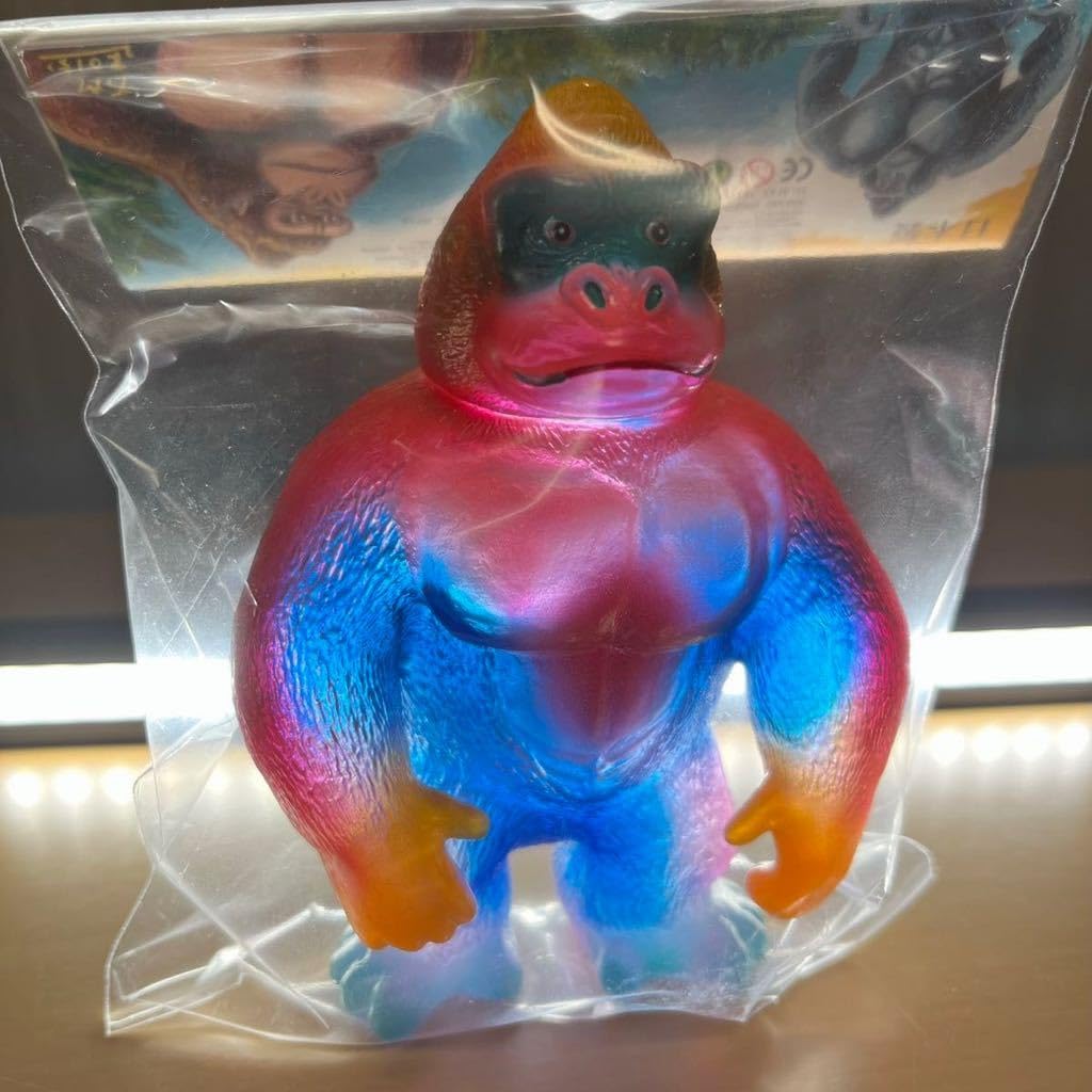 未開封品】マウント工房 One up. マウントゴリラ 2個セット ソフビ