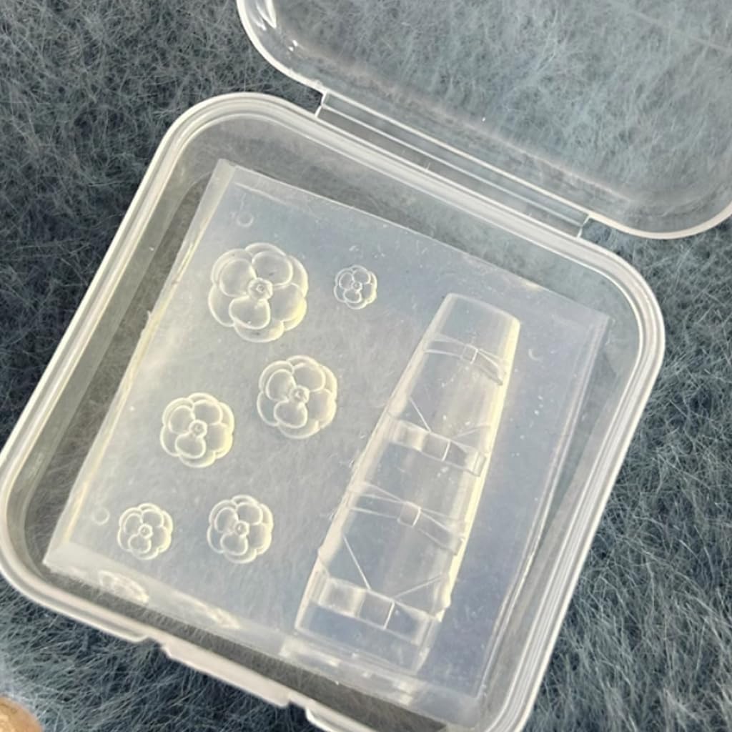 Reusable Silicone Nail Art Mold for 3D Bowknot Embossed Manicure Decoration
