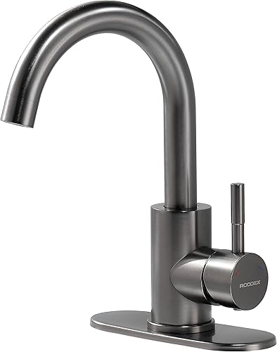 RODDEX Grifo de fregadero de barra húmeda de acero inoxidable con un orificio giratorio 360 con placa de cubierta de 3 agujeros, pequeño y moderno