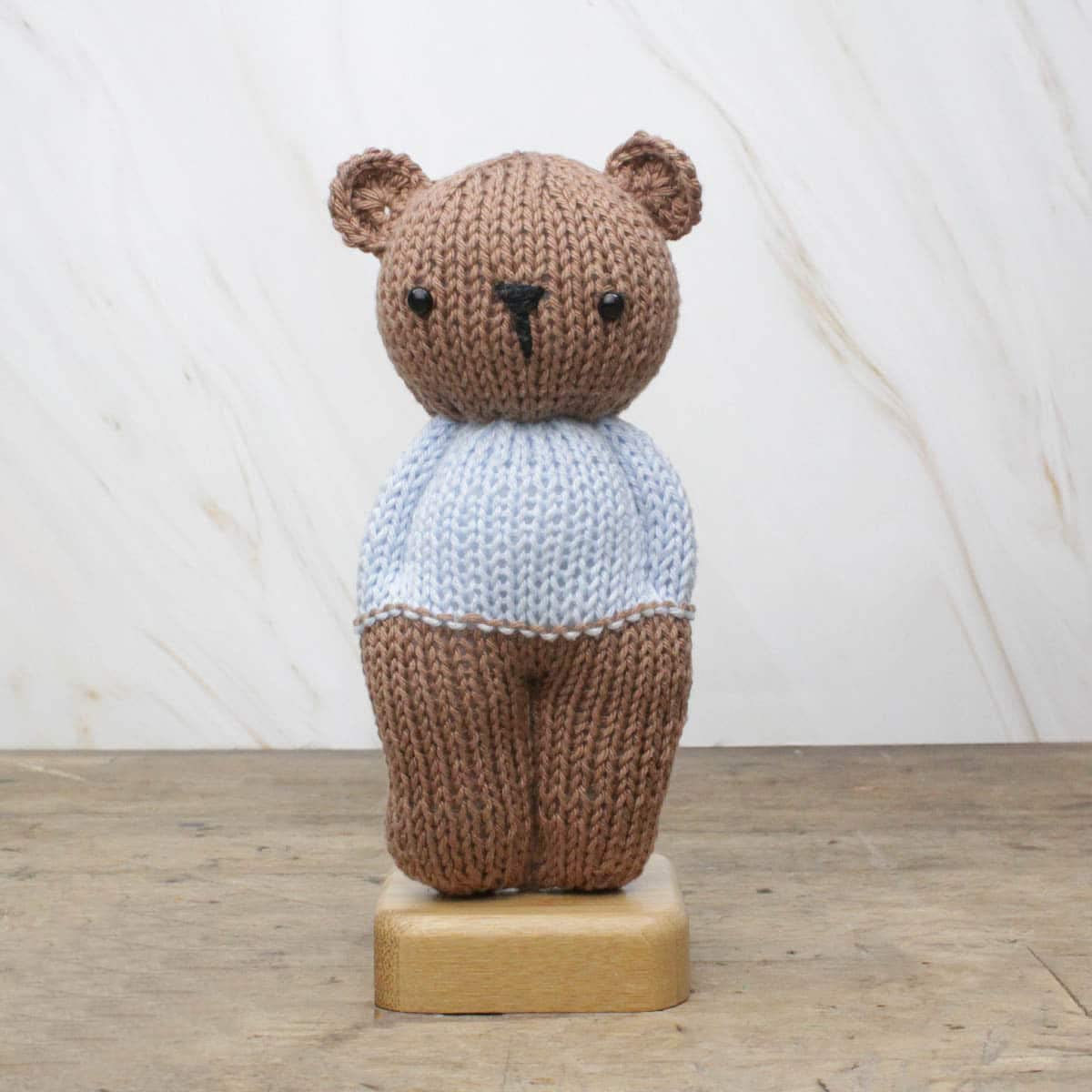 Hardicraft Abe Bear Knitting Kit with Instructions and Material for Beginners 17 cm, Bear Abe - Image 2