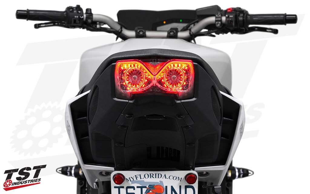Amazon.co.jp: TST MT-09 (17-20) ウィンカー内蔵 LEDテールライト