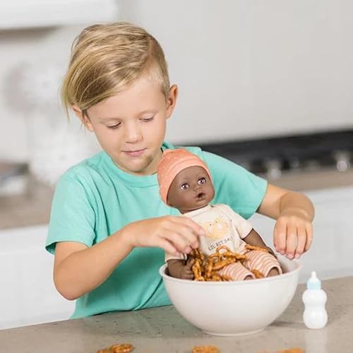 Miniatura 8 de Adora Play Time Babies Collection, muñeca de bebé de 13 pulgadas con ropa y accesorios para muñecas, hecha con aroma a polvo de bebé dulce y cuerpo