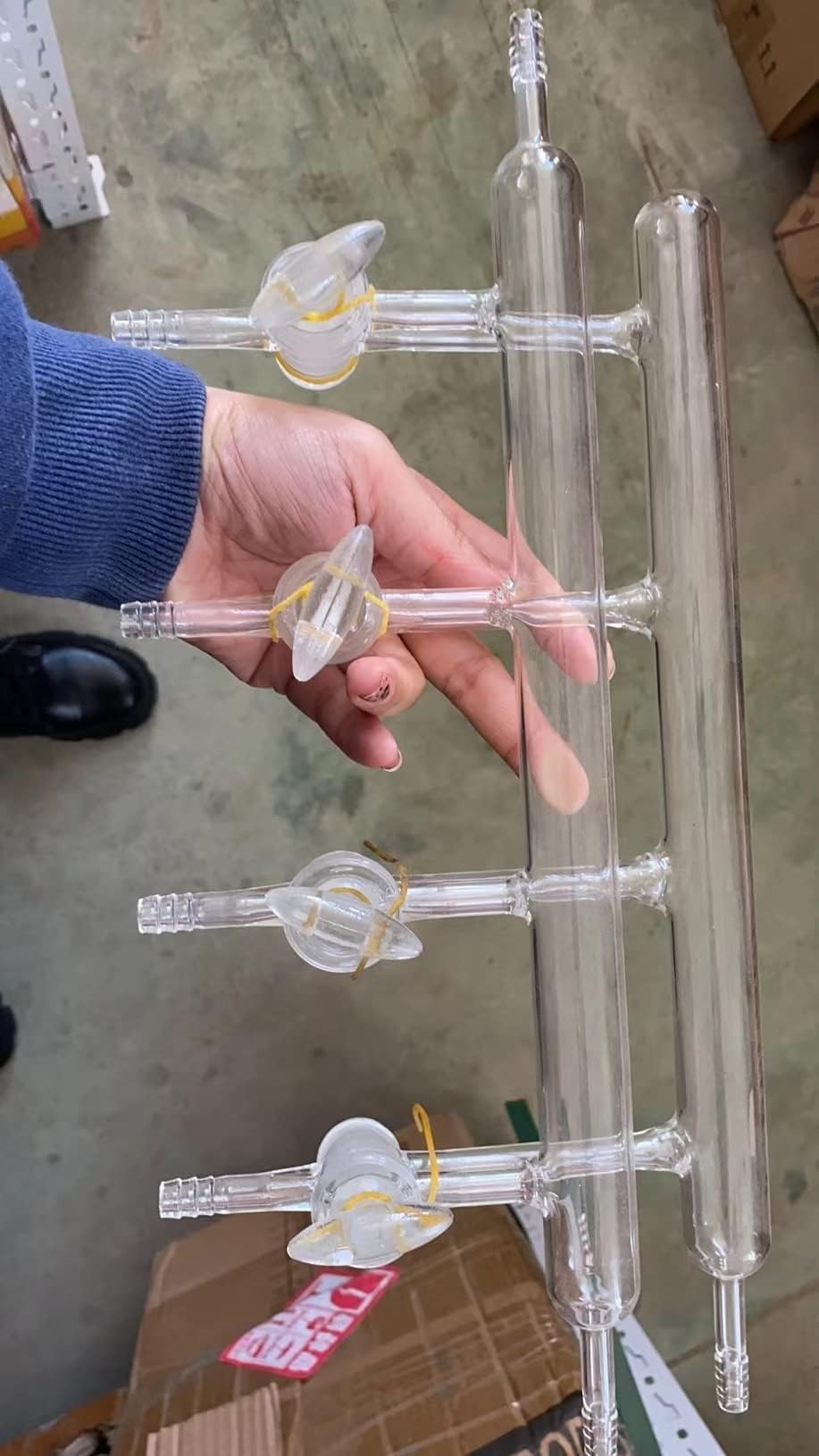 Distribuidor de gas al vacío de doble colector de vidrio de laboratorio de con llave de paso de vidrio sólido de 4 puertos