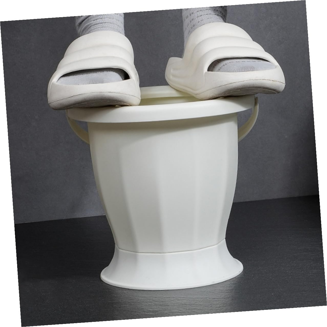 VICASKY Vaso da Notte Portatile per Adulti in Plastica Robusta, Facile da Pulire, Adatto per Casa e Viaggio, Comodo per Donne Incinte e Uso Quotidiano