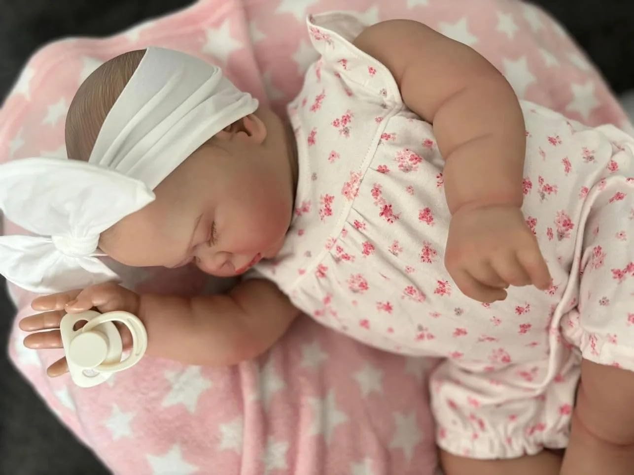 Angelbaby Real Life Big Reborn Baby Doll Realistic Newborn Weighted Baby Girl Dolls 24 inch Soft Silicone Sleeping Reborn Toddler with Chubby Face Handmade Detailed Lifelike Doll Kid Toys