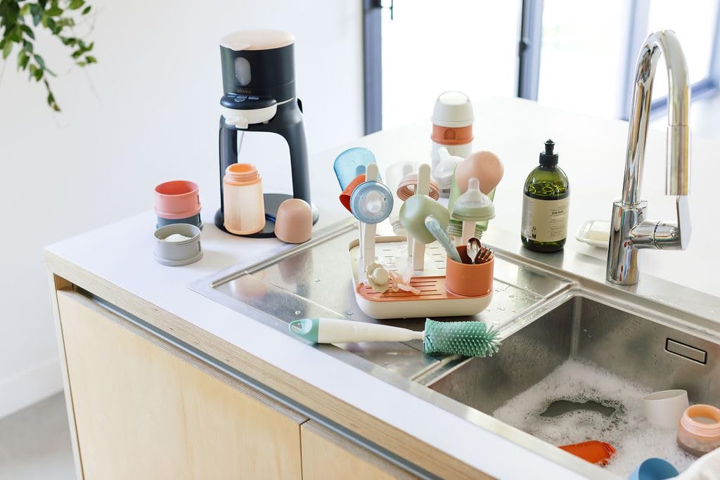 BÉABA, Préparateur-Chauffe Biberon/Petits Pots, Distributeur d'eau à Température Exacte, Instantané, Rapide, Fonction Bain Marie, 2 Températures, Chauffe biberon Amovible, Bib'Expresso, Bleu Nuit