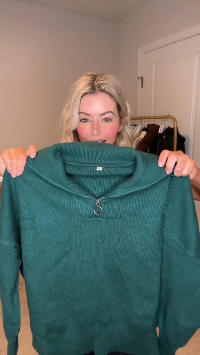 Watch Womens Sweater try on haul on Amazon Live