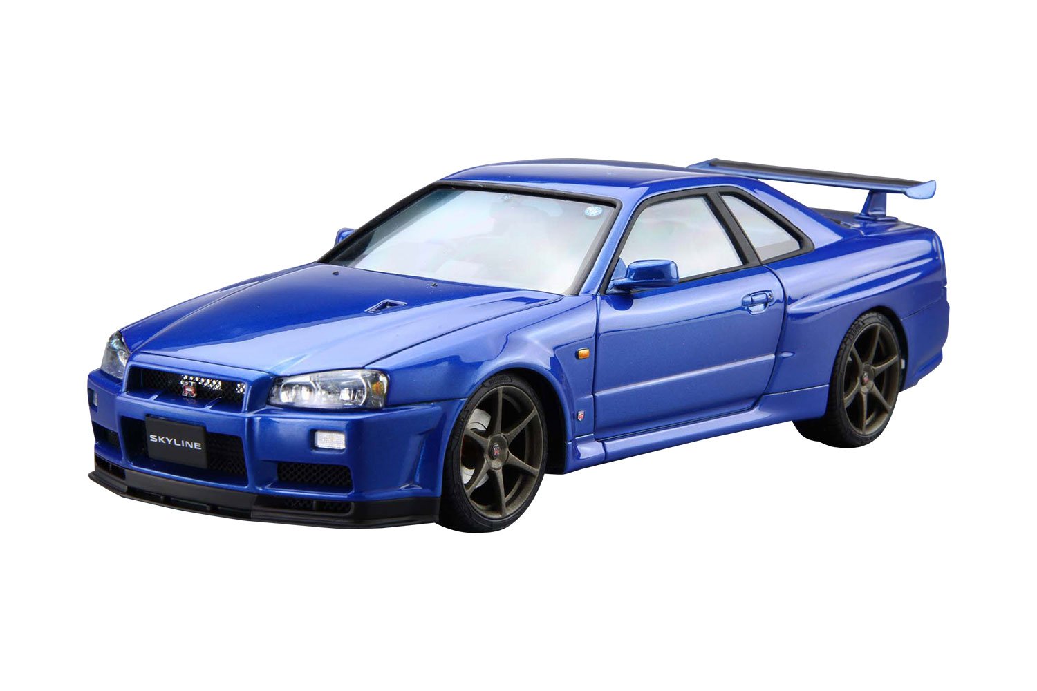 Amazon | 青島文化教材社 1/24 ザ・モデルカー ニッサン BNR34 