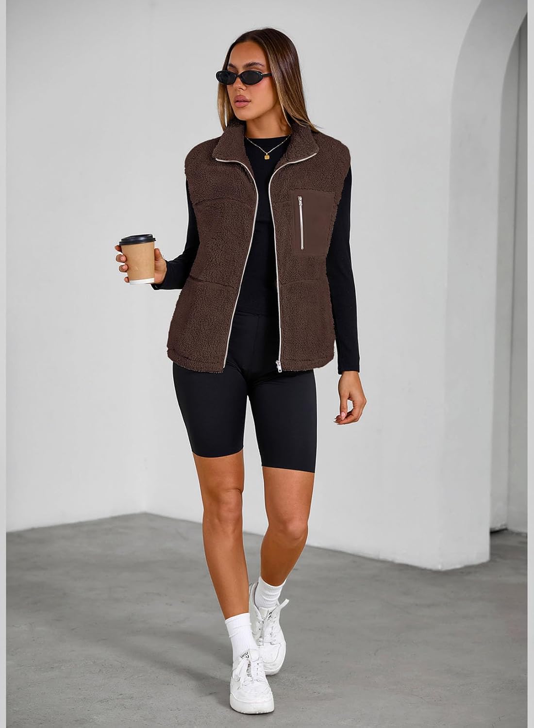 SimpleFun Women's Fuzzy Fleece Vest Trendy Zip Up Sleeveless Sherpa Jacket Stand Collar Winter Coat Outerwear with Pockets - Image 5