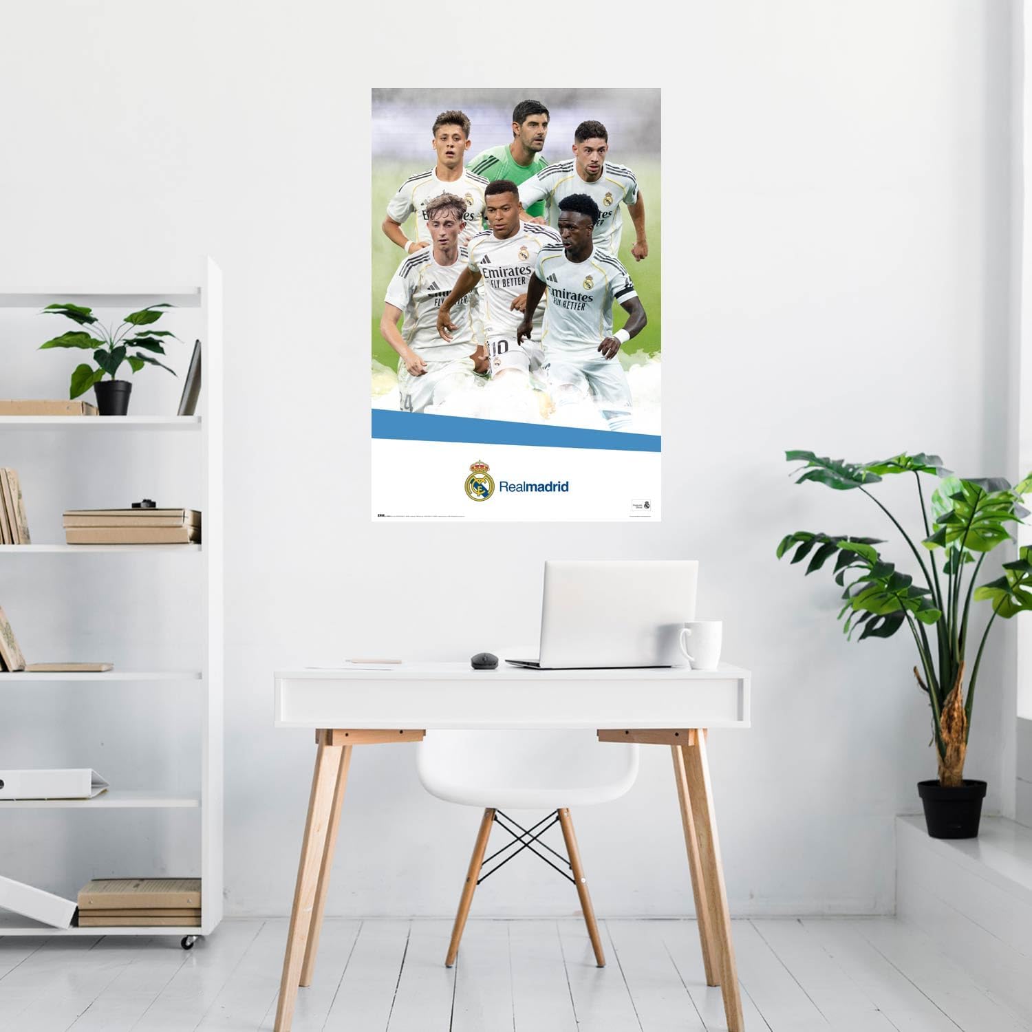 Grupo Erik Poster Real Madrid Team - 36 x 24 inches / 91.5 x 61 cm - Shipped Rolled Up - Cool Posters, Art Poster, Wall Posters & Prints
