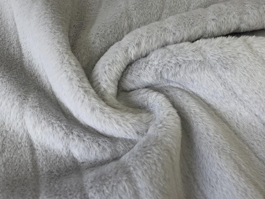Tissu en fausse fourrure gris clair coupon 5m pour manteau et décoration