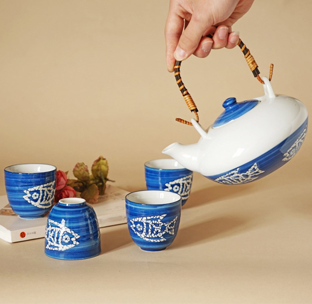 KAZE Porcelain Tea Set, 5-Piece, Japanese Tea Set Includes Teapot and 4 Teacups, Fish Pattern