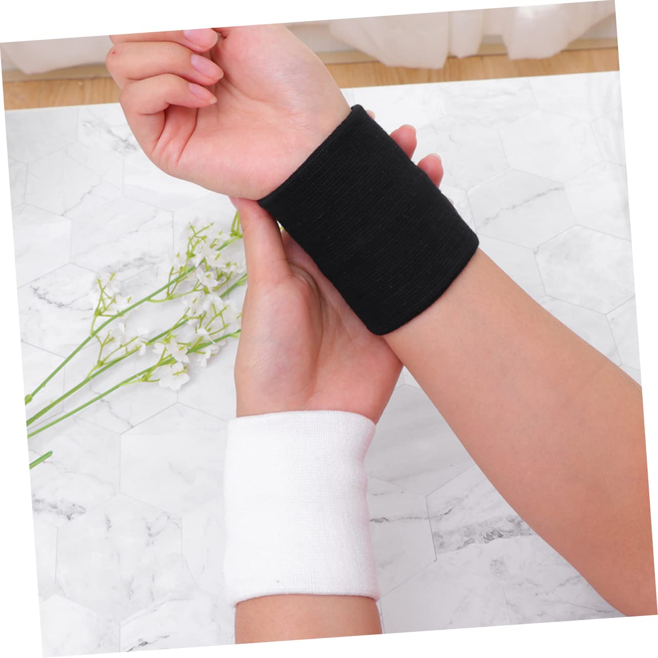 INOOMP 20piezas Muñequera Deportiva y Bolsillo para Claves para Correr Ciclismo y Ejercicio Material Transpirable y Elástico para Hombres y Mujeres