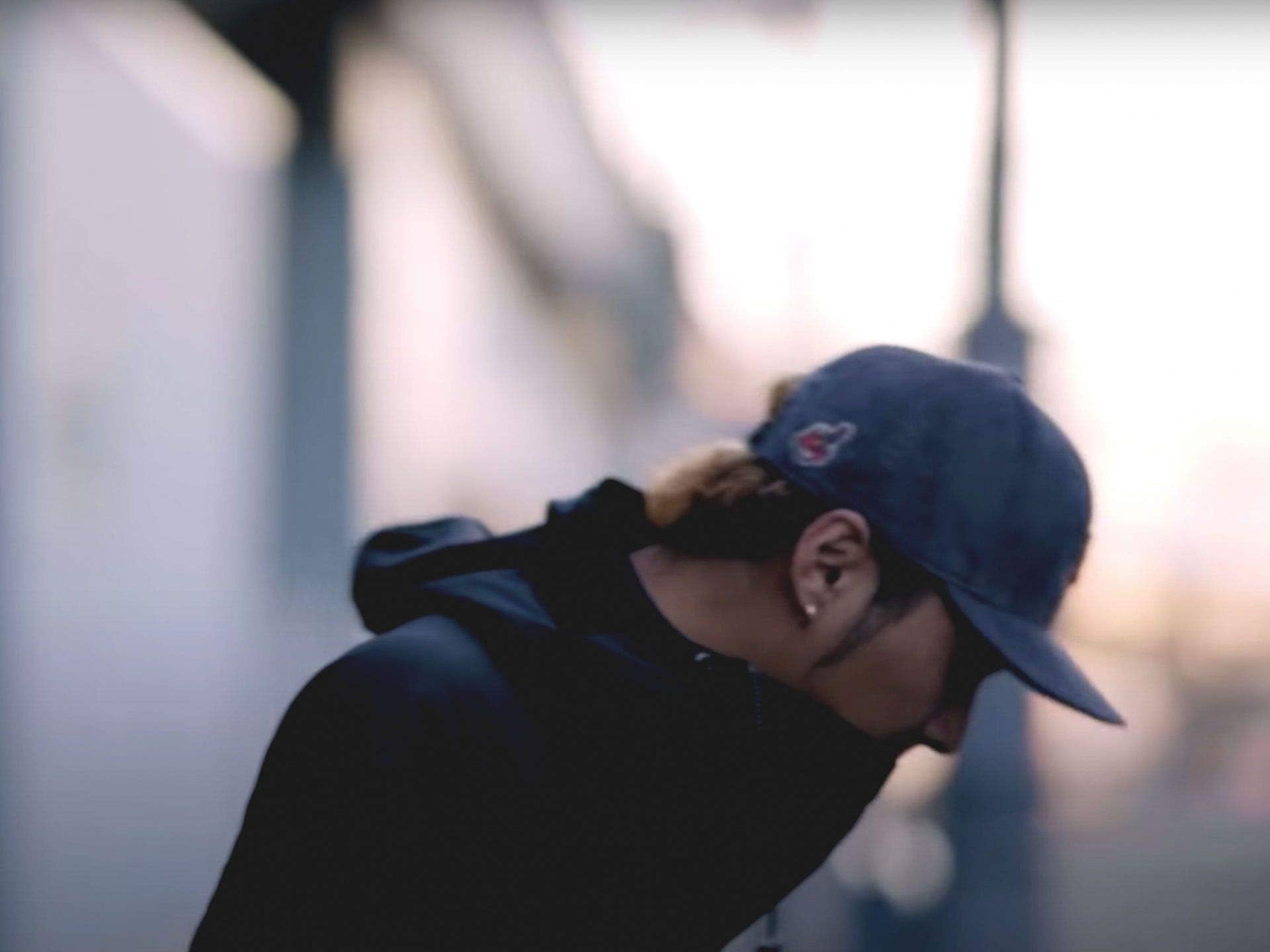 GADOROのここにいようからの楽曲ここにいようをAmazon Musicで