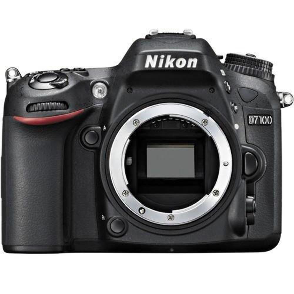 Fotocamera Reflex Nikon D7100 + Obiettivo AF-S 18-140mm [Versione